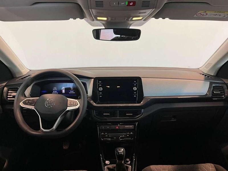 Usado VW T-Cross 116 CV (85 kW) 2024 Gris / plata SUV