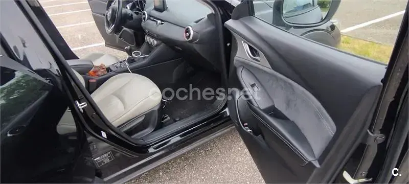 Usado Mazda CX-3 115 CV (84 kW) 2019 Negro SUV