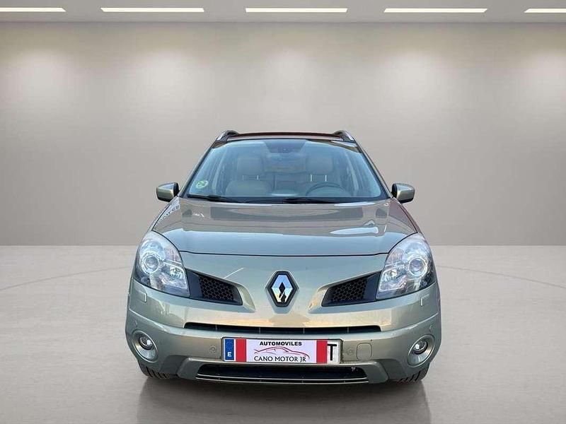 Usado Renault Koleos Privilege 173 CV (127 kW) 2008 Beige SUV