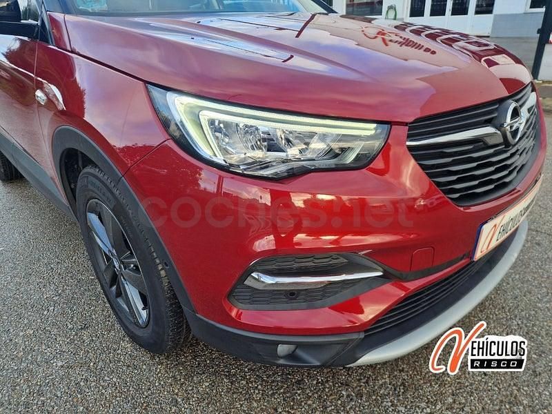 Usado Opel Grandland X Design & Tech 130 CV (95 kW) 2021 Granate SUV