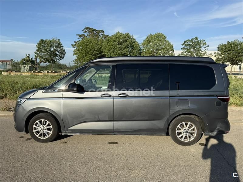 Usado VW California Beach 150 CV (110 kW) 2025 Gris / plata Van