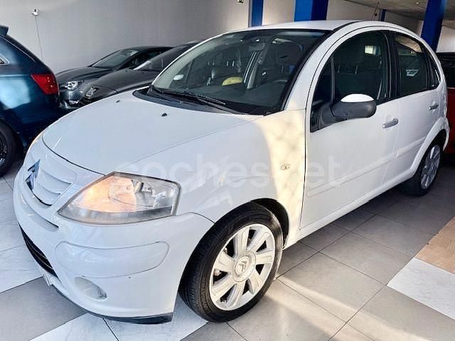 Blanco Usado 2009 Citroën C3 Exclusive Utilitario | 3490 € (Precio justo) - Imagen 1/4
