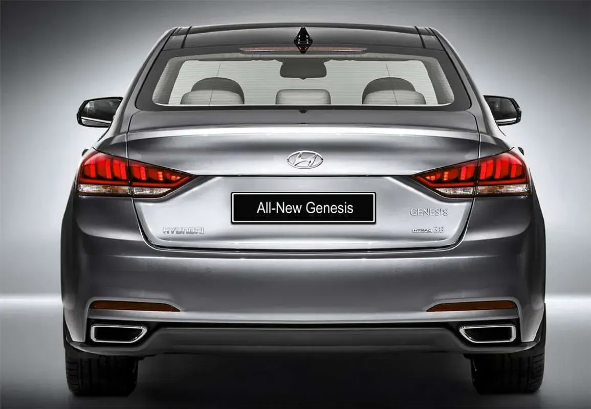 Usado Hyundai Genesis 315 CV (231 kW) 2014 Gris Berlina