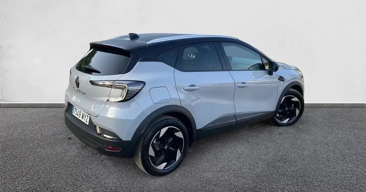 Usado Renault Captur Techno 100 CV (73 kW) 2025 SUV