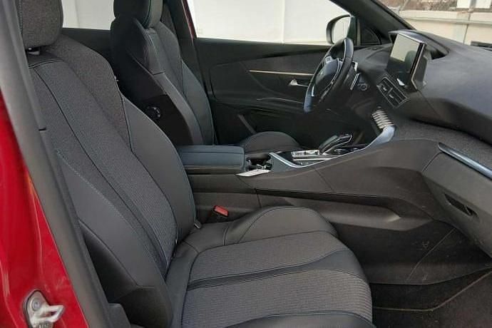 Usado Peugeot 3008 Allure 130 CV (95 kW) 2023 SUV