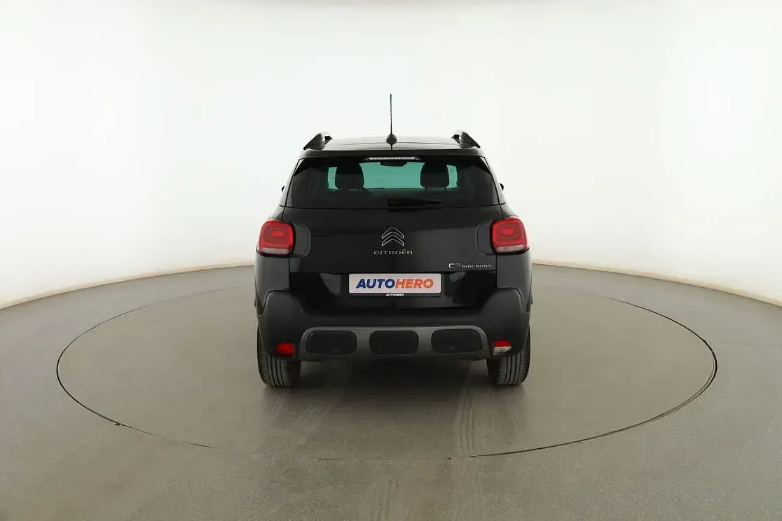 Usado Citroën C3 Aircross PureTech 110 CV (80 kW) 2020 Negro SUV