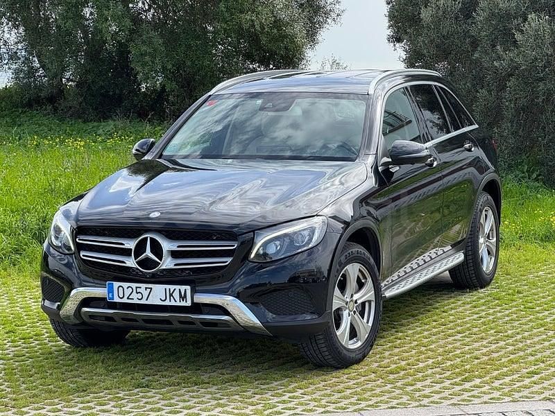 Usado Mercedes GLC220 170 CV (125 kW) 2016 Negro SUV