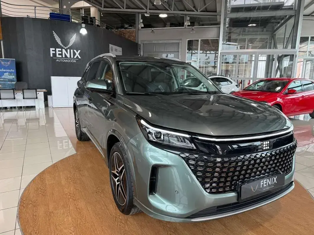 Nuevo DFSK E5 218 CV (160 kW) 2026 Verde SUV