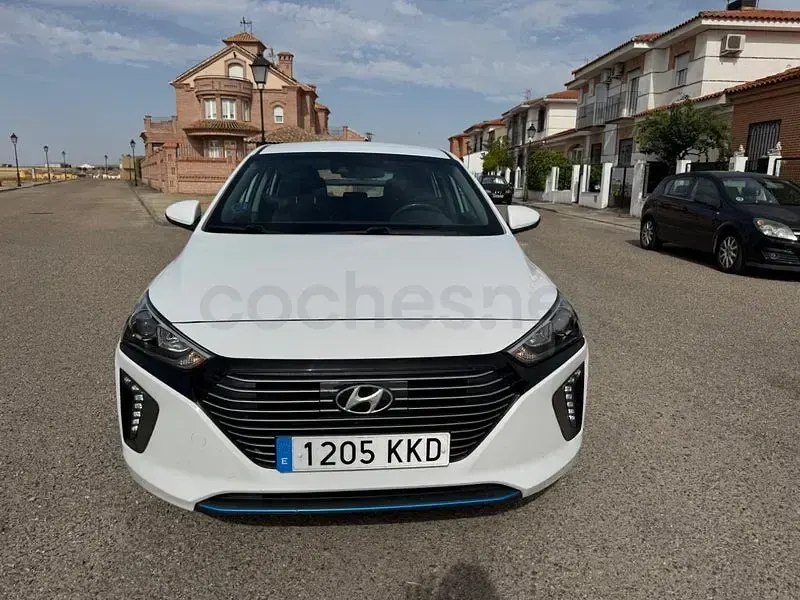 Usado Hyundai Ioniq 141 CV (103 kW) 2020 Blanco Utilitario