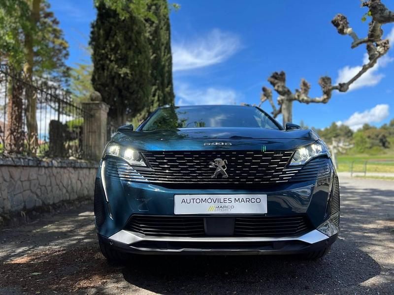 Usado Peugeot 5008 Allure 130 CV (95 kW) 2021 Azul Monovolumen