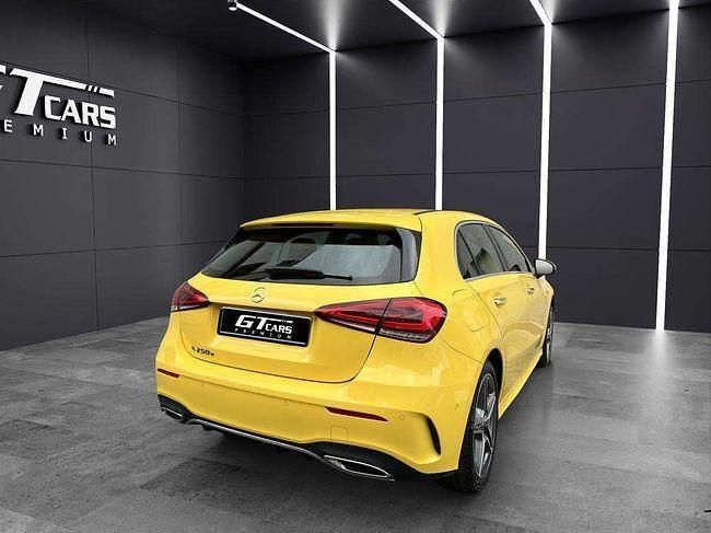 Usado Mercedes A250 AMG 218 CV (160 kW) 2021 Amarillo