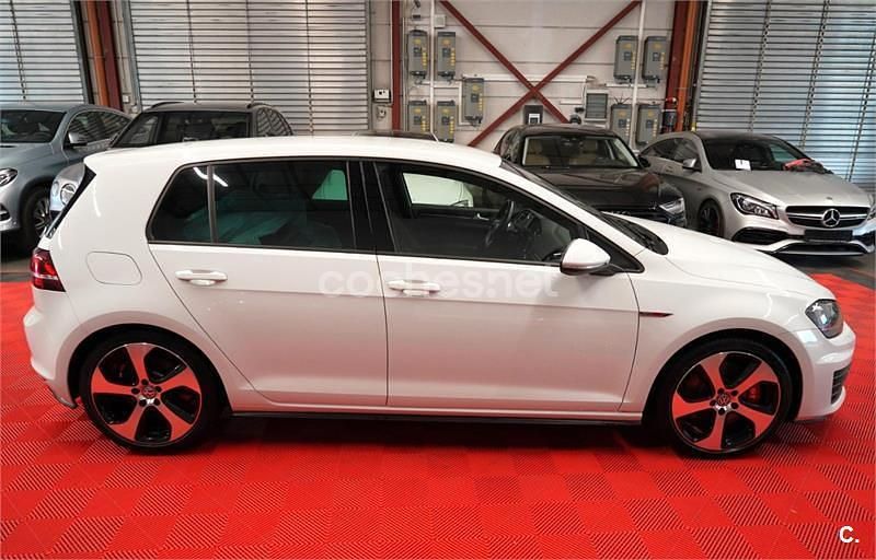 Usado VW Golf VII GTI 230 CV (169 kW) 2016 Blanco Berlina