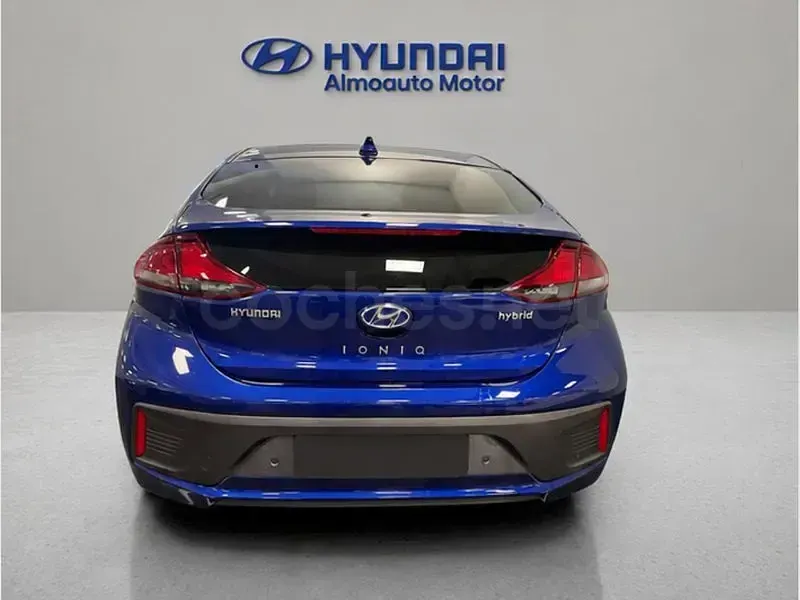 Usado Hyundai Ioniq 141 CV (103 kW) 2019 Azul Utilitario