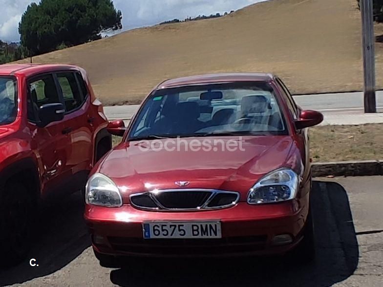 Gris / plata Usado 2001 Chevrolet Nubira CDX Berlina | 2500 € - Imagen 1/4