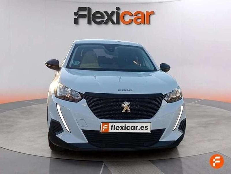 Usado Peugeot 2008 Active 101 CV (74 kW) 2022 Blanco SUV