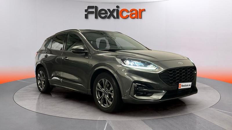 Usado Ford Kuga ST-Line 120 CV (88 kW) 2024 Gris SUV