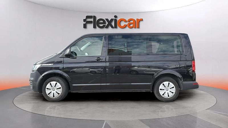 Usado VW Caravelle 150 CV (110 kW) 2023 Negro Monovolumen