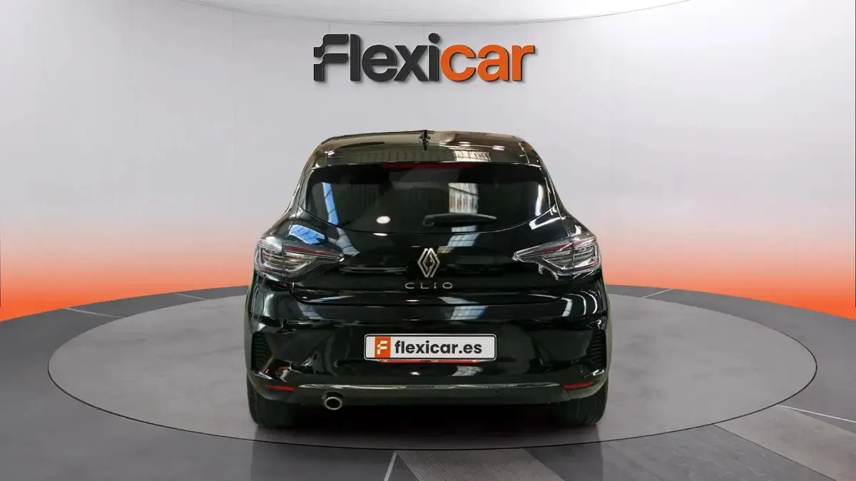 Usado Renault Clio V Techno 90 CV (66 kW) 2024 Negro Berlina