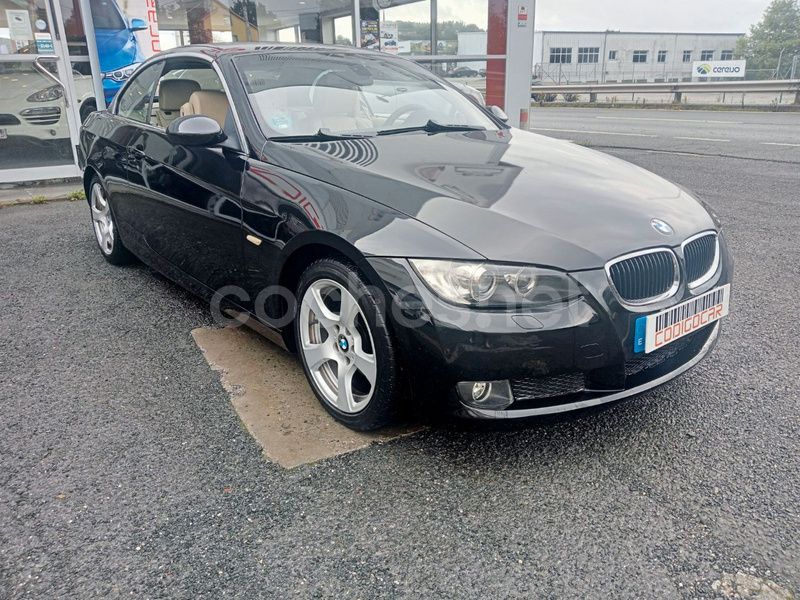 Negro Usado 2007 BMW 320 Cabriolet Descapotable | 11.500 € (Un poco caro) - Imagen 1/4