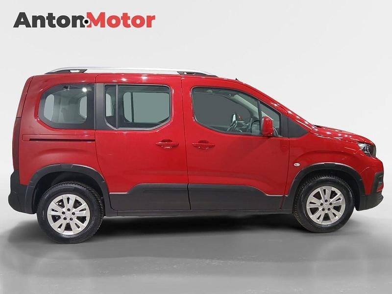Usado Peugeot Rifter Allure 100 CV (73 kW) 2019 Rojo Monovolumen