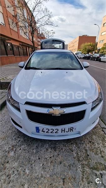 Usado Chevrolet Cruze LT 124 CV (91 kW) 2012 Blanco Berlina