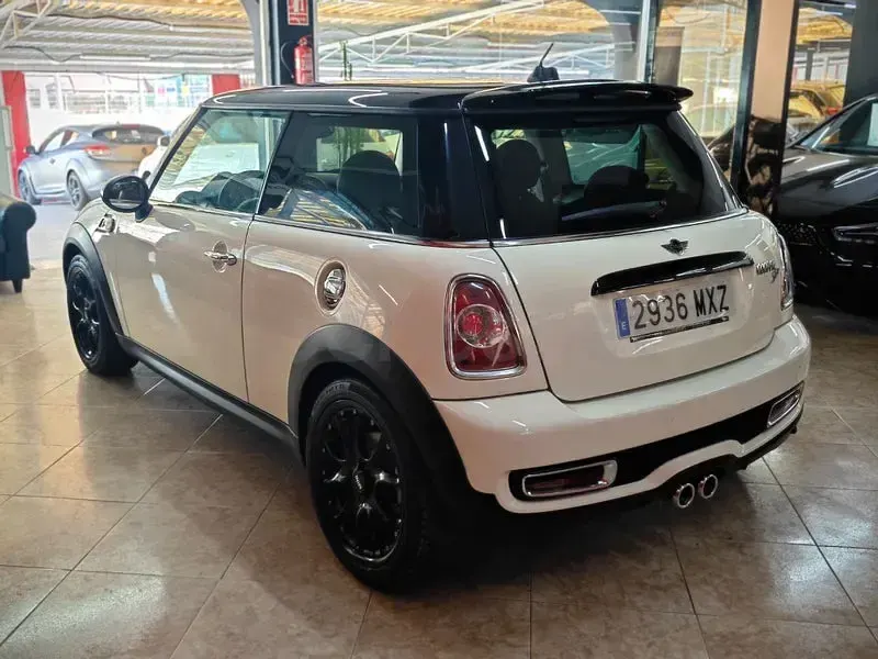 Usado Mini Cooper SD Coupé 143 CV (105 kW) 2012 Beige Coupe