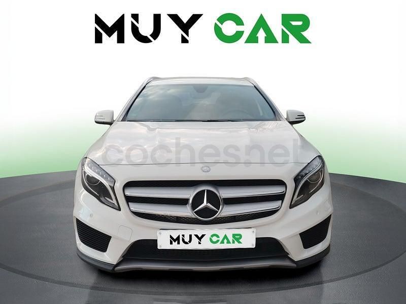 Usado Mercedes GLA200 136 CV (100 kW) 2018 Blanco SUV