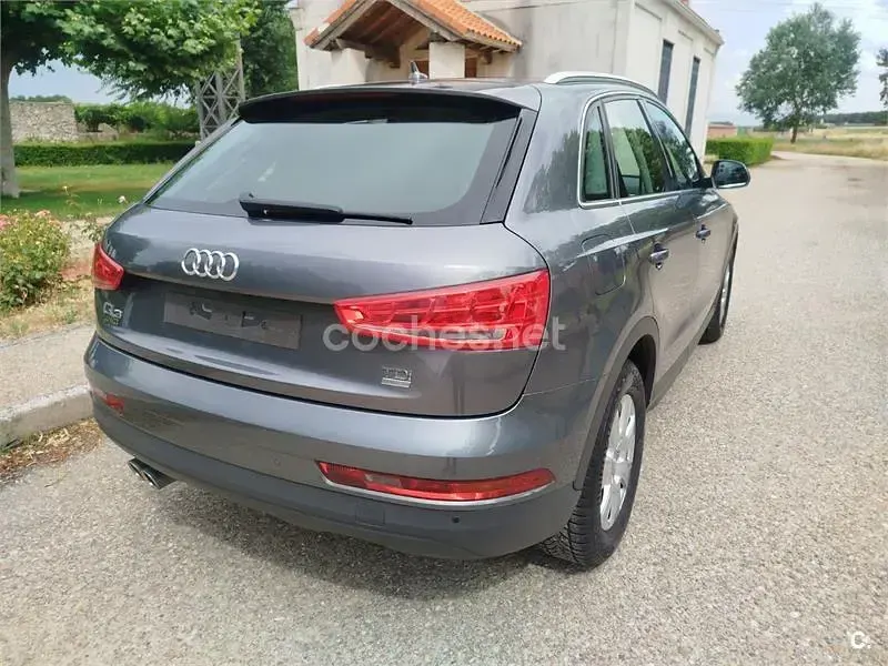 Usado Audi Q3 150 CV (110 kW) 2017 Gris / plata SUV