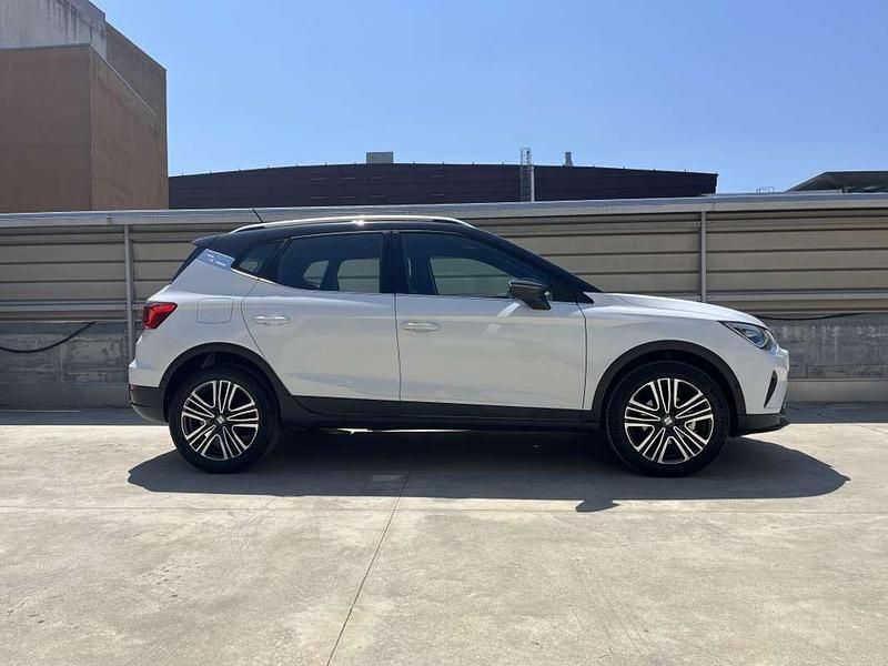 Usado Seat Arona FR 116 CV (85 kW) 2024 Blanco SUV
