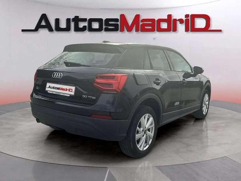 Usado Audi Q2 Advanced Plus 116 CV (85 kW) 2020 Negro SUV