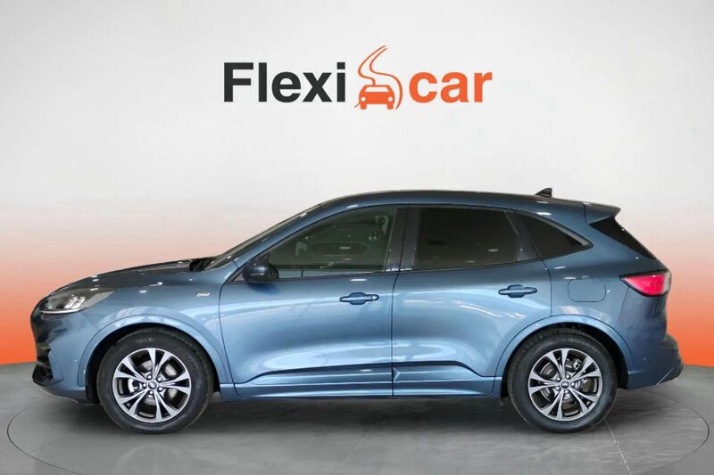 Usado Ford Kuga ST-Line 120 CV (88 kW) 2022 Azul SUV