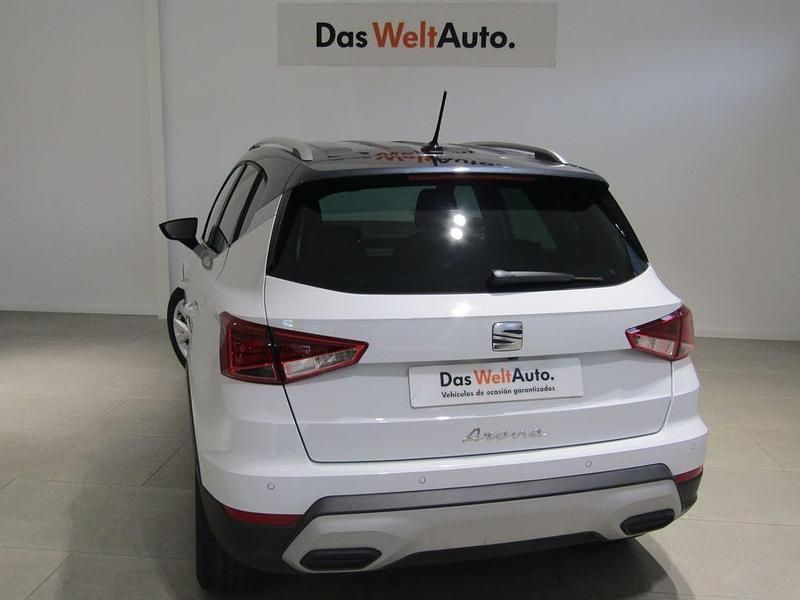 Usado Seat Arona Xperience 116 CV (85 kW) 2025 Blanco SUV