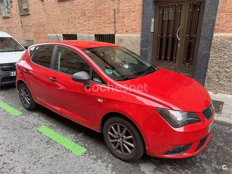Usado Seat Ibiza I-Tech 85 CV (62 kW) 2015 Rojo Berlina