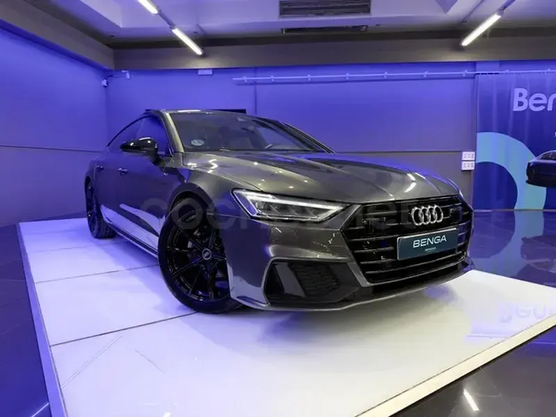 Usado Audi A7 S-Line 204 CV (150 kW) 2021 Gris / plata Berlina