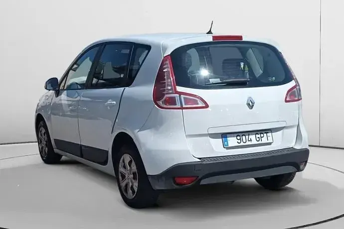 Usado Renault Scenic E-Tech Expression 106 CV (77 kW) 2009