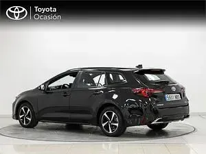 Usado Toyota Corolla Active 140 CV (102 kW) 2025 Negro Familiar