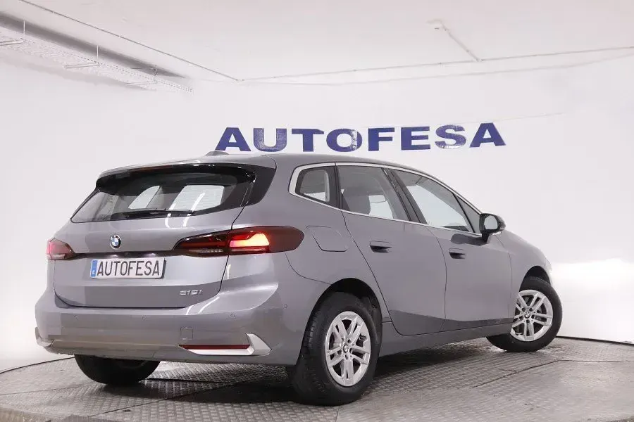 Usado BMW 218 Active Tourer 136 CV (100 kW) 2022 Gris azulado Monovolumen