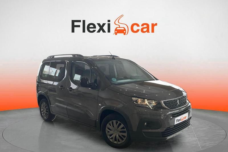 Gris Usado 2023 Peugeot Rifter GT Monovolumen | 19.590 € (Super precio) - Imagen 1/4