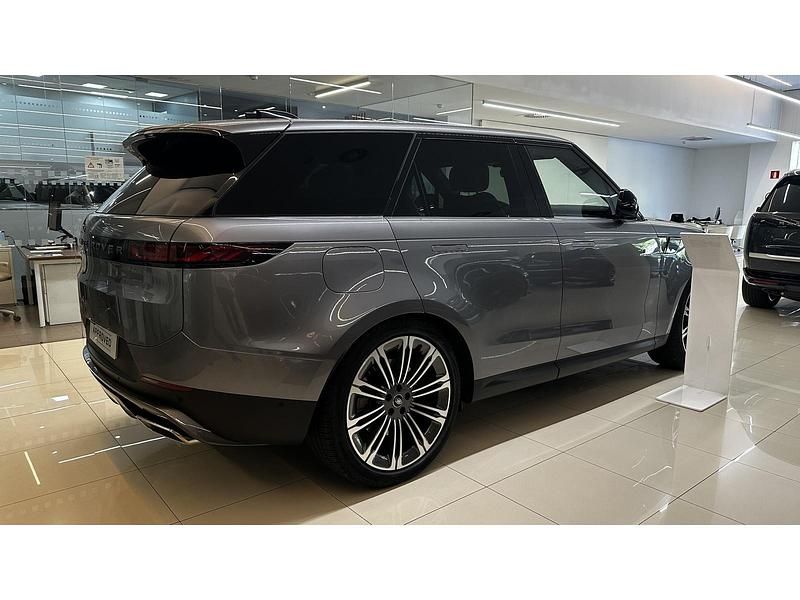 Usado Land Rover Range Rover Sport SE 460 CV (338 kW) 2024 Eiger grey SUV