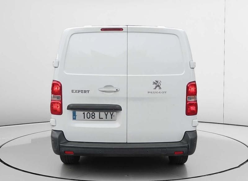 Begagnad Peugeot Expert 102 HK (75 kW) 2022 Van