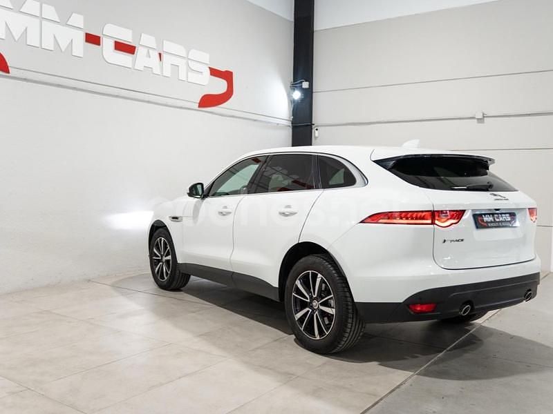 Usado Jaguar F-Pace R-Sport 163 CV (119 kW) 2017 Negro SUV