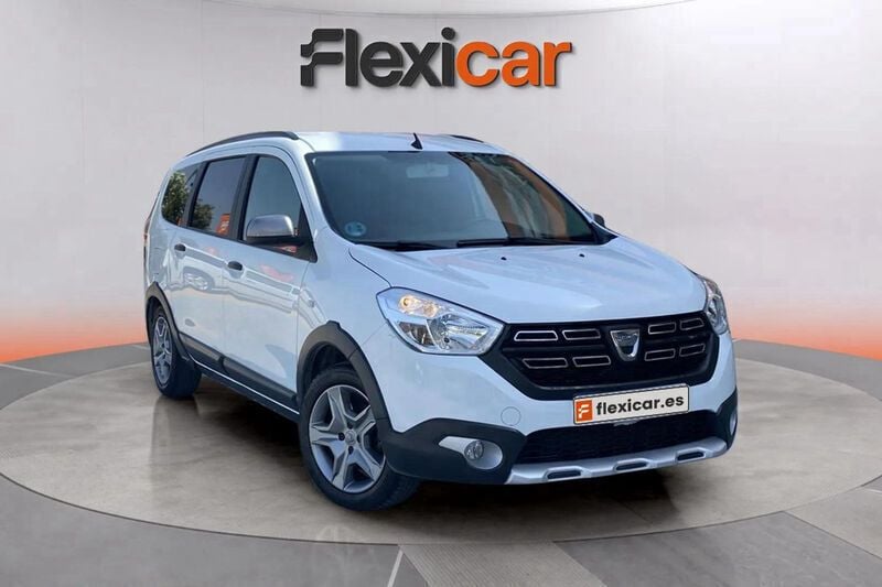 Blanco Usado 2022 Dacia Lodgy Comfort Monovolumen | 14.590 € (Precio justo) - Imagen 1/4