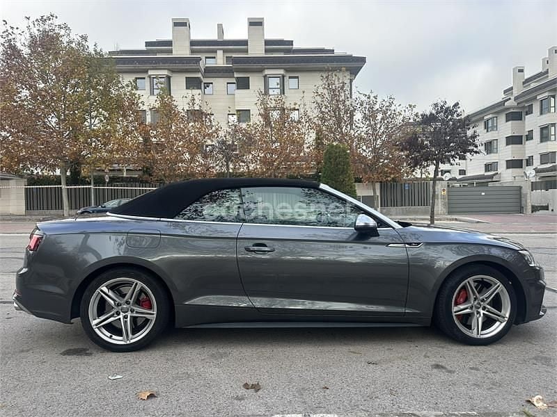 Usado Audi S5 Cabriolet 333 CV (244 kW) 2017 Gris / plata Descapotable