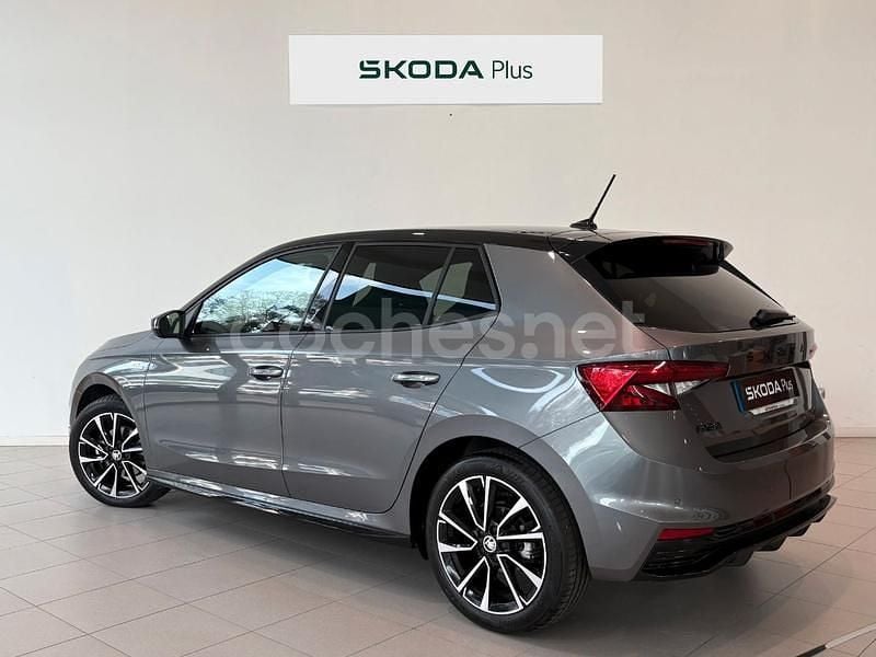 Nuevo Skoda Fabia Monte Carlo 115 CV (84 kW) 2025 Beige Utilitario