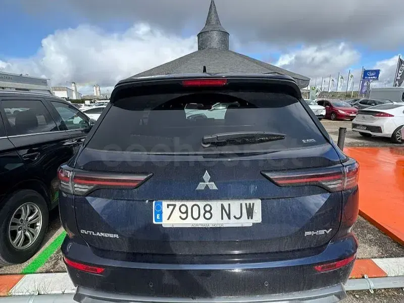 Nuevo Mitsubishi Outlander P-HEV 306 CV (225 kW) 2025 Azul SUV