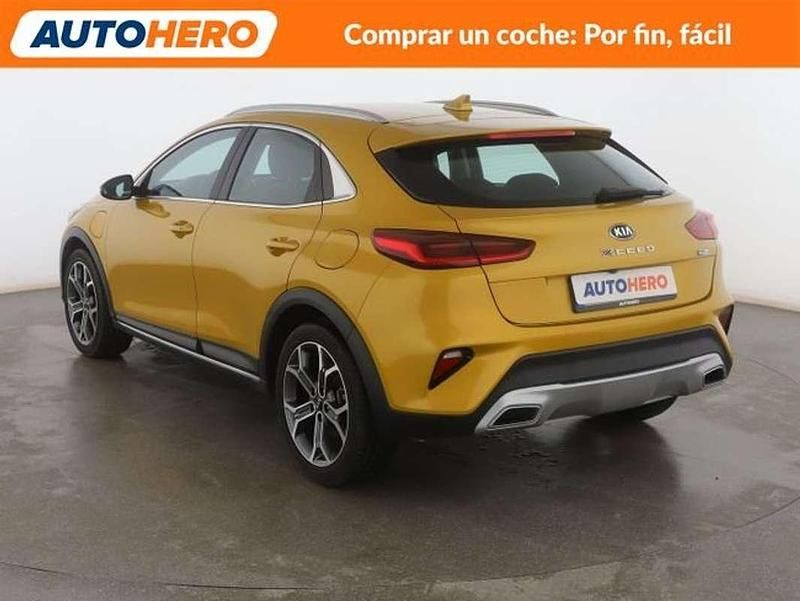 Usado Kia XCeed 141 CV (103 kW) 2020 Amarillo SUV