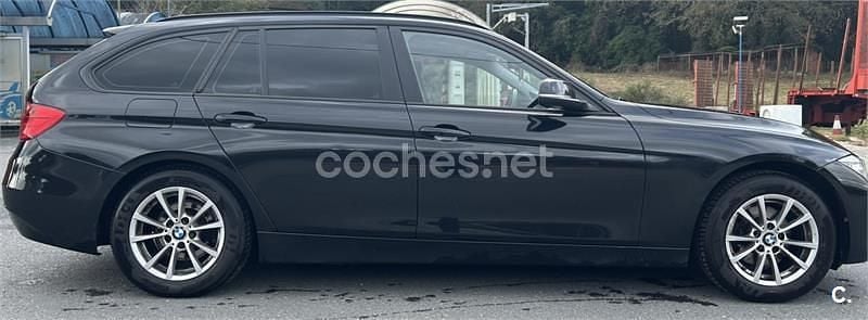Usado BMW 318 143 CV (105 kW) 2013 Negro Familiar
