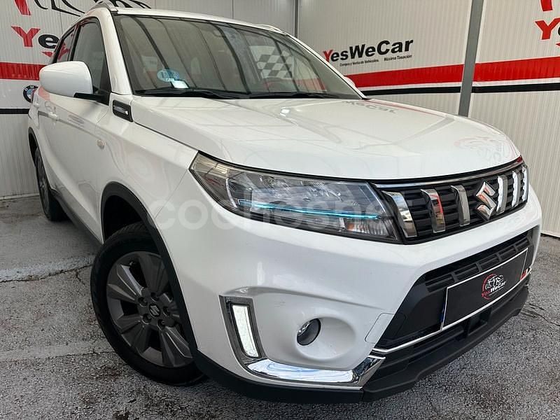 Blanco Usado 2023 Suzuki Vitara SUV | 19.990 € (Precio justo) - Imagen 1/4