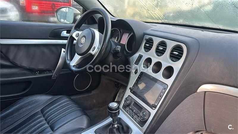 Usado Alfa Romeo Brera 200 CV (147 kW) 2006 Gris / plata Coupe