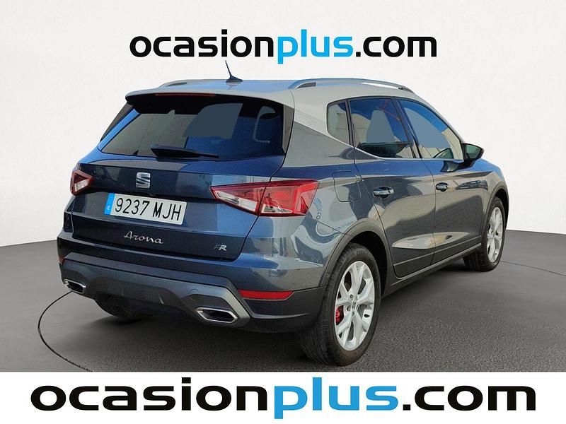Usado Seat Arona FR 150 CV (110 kW) 2023 Gris SUV